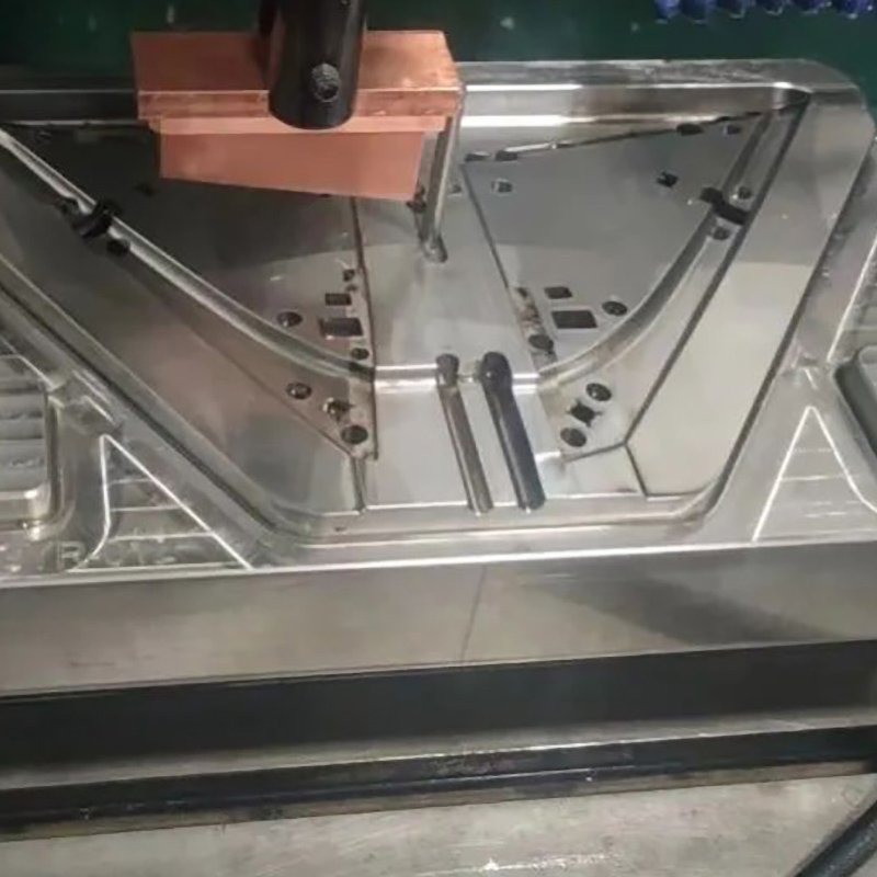 Trend rozwojowy i perspektywyna przyszłość form wtryskowych