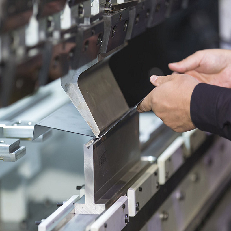 Kilka metodnaprawy form do tłoczenia metali