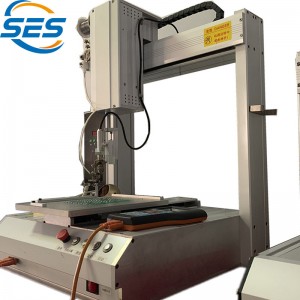 Automatyczna maszyna do lutowania punktowego