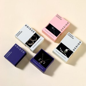 Eleganckie szuflady biżuterii