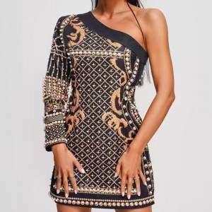 Summer Jacquard Knit Slant ramię długie rękaw, z koralikami szczupłe sukienki